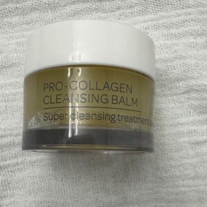 ELEMIS Nourishing Balm in Gold